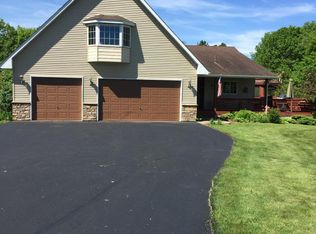 27476 Nester Ave, Lindstrom, MN 55045