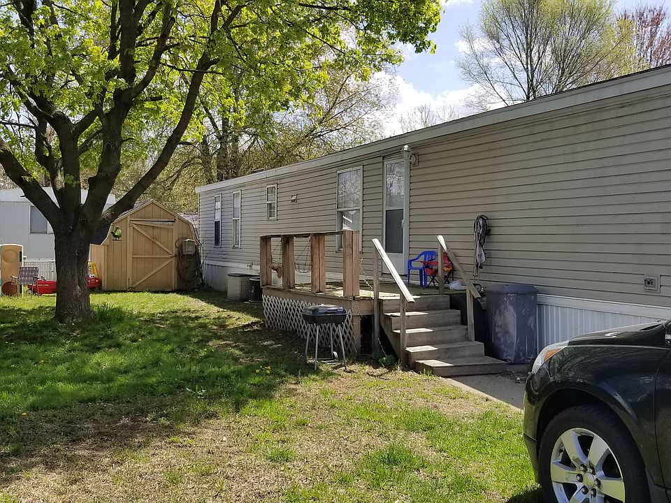 1st image of 1238 W Village Dr