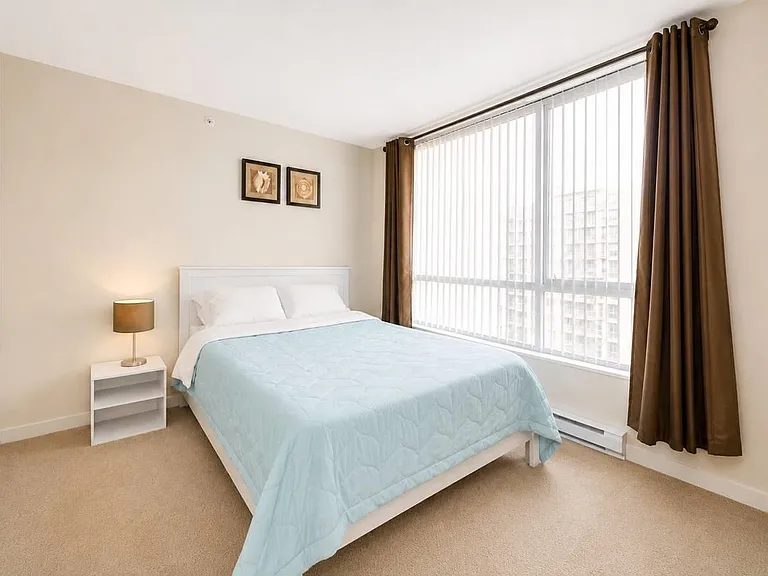 977 Mainland St #1408 — Photo 7