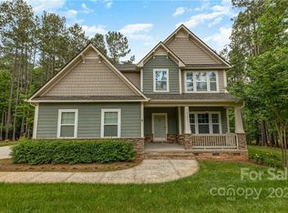 1521 Springfield Dr, Waxhaw, NC 28173
