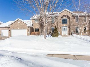 232 E Wentworth Ln, Appleton, WI 54913