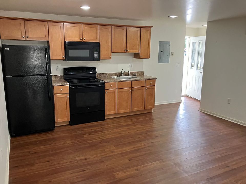 1st image of 36 W Market St #40A