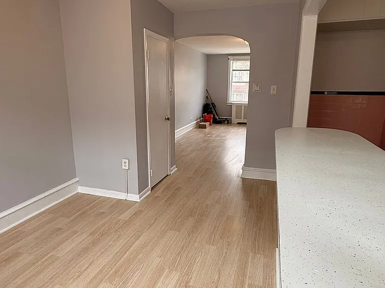 1431 Lardner St — Photo 8