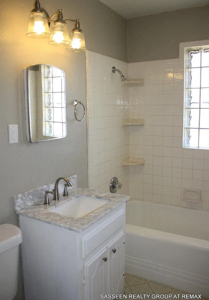 3 bed, 900 sqft, $950 — Photo 4