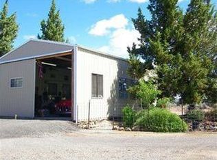 16909 SW Blue Jay Rd, Crooked River Ranch, OR 97760