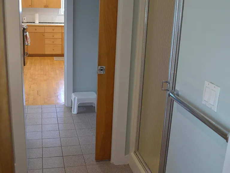 15 Ortley Ave — Photo 20