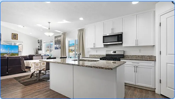 3414 S Melanie Cv — Photo 4