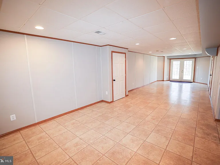 23891 Deep Hollow Ln — Photo 37