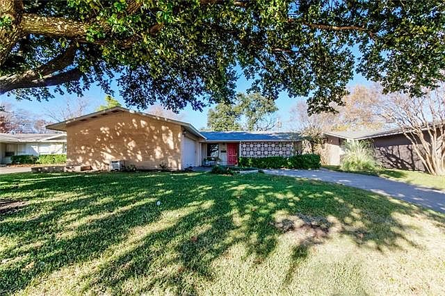 1st image of 812 Woodland Way