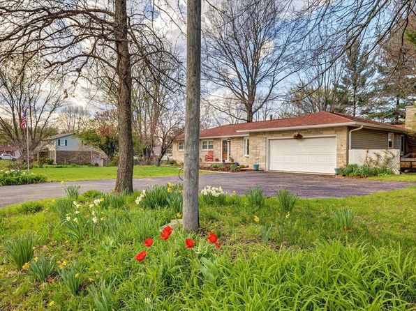 7390 W Reeves Rd, Bloomington, IN 47404