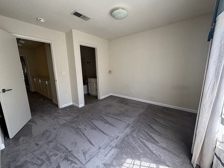 975 Belmont Ter #6 — Photo 14