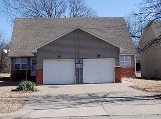 722 Clinkscales Rd, Columbia, MO 65203