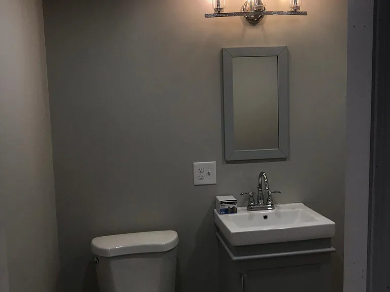 2 Whipple Ave #2R — Photo 4