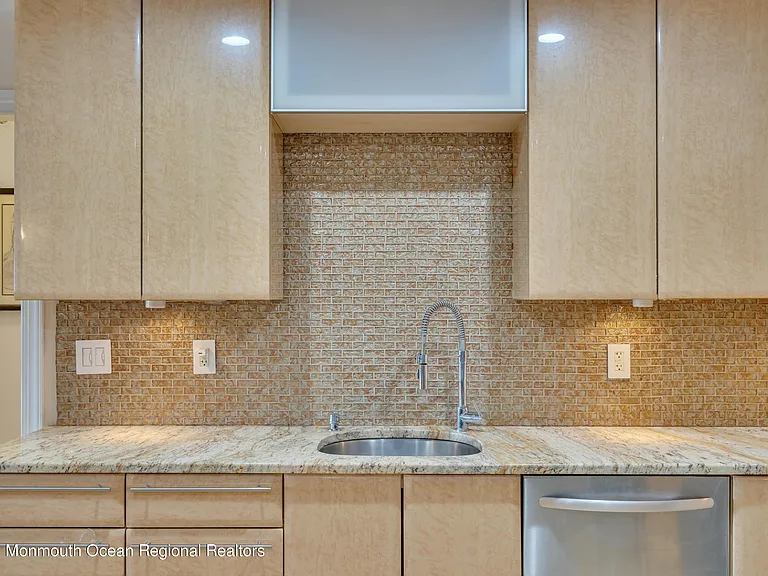1340 Ocean Ave #62 — Photo 22