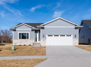 1230 Priscilla Ct, North Liberty, IA