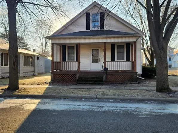 114 Liberty St, Columbus Grove, OH 45830
