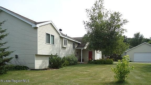 3rd image of 23407 Oakview Heights Dr