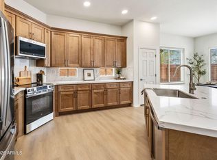 40818 N CONGRESSIONAL Drive, Anthem, AZ 85086