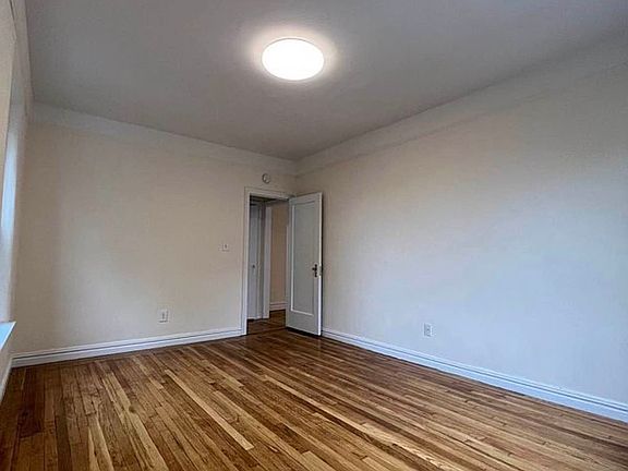 2nd image of 3206 29th St APT 3B