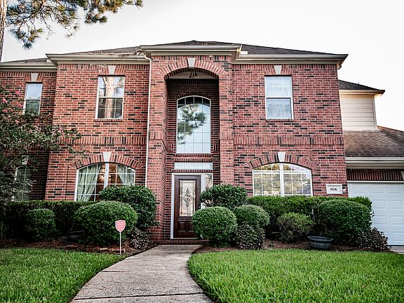 2nd image of 806 Morning Dove Ln