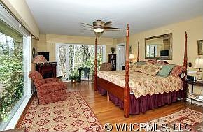 4th image of 344 Fairway Dr