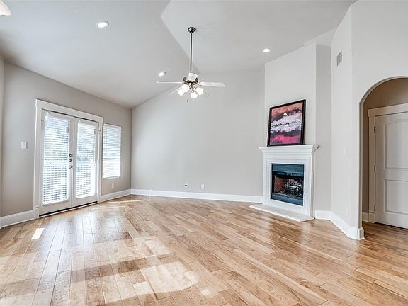 3rd image of 2600 Piazza Ct Unit 6