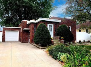 1113 S Cedar Ave, Marshfield, WI 54449