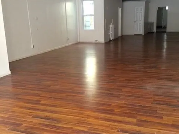 363 Broadway image 2 of 5