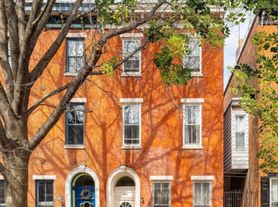 2037 Mount Vernon St, Philadelphia, PA