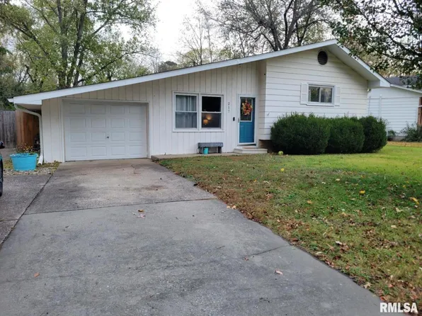 217 S Gray Dr, Carbondale, IL 62901