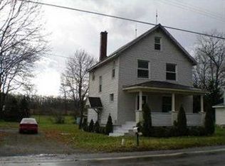 1648 E Poland Rd, New Castle, PA 16102