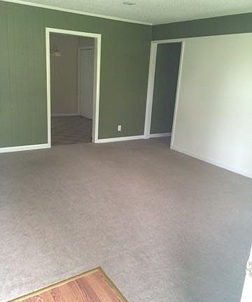 2nd image of 111 Chevy Chase Trl