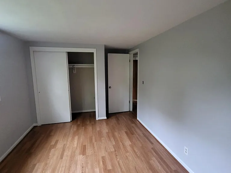 619 Salem St — Photo 10