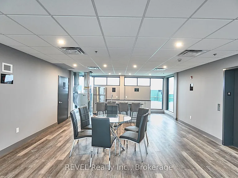 300 B 4th Ave #503 — Photo 21