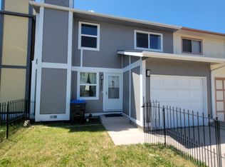 1827 Bluegrass Cir, Cheyenne, WY 82009