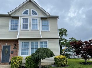 7806 Shore Rd, Pt Washington, NY 11050