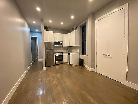 1st image of 723 Saint Nicholas Ave APT 3
