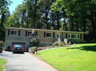 430 Rocky Ridge Dr, Denver, PA 17517