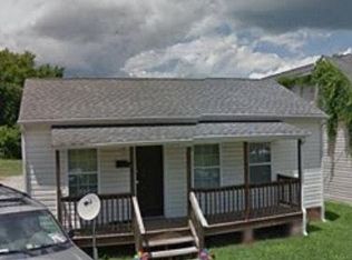 605 St Matthew St, Petersburg, VA 23803
