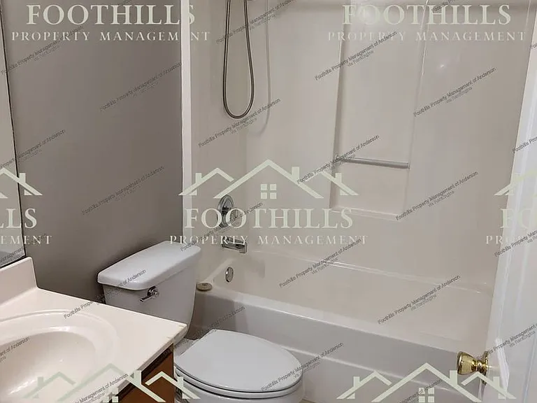 109 Premiere Ct — Photo 11