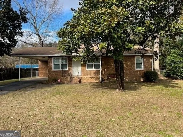 212 Palm Dr, Warner Robins, GA 31088