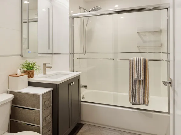 31-22 29th Street image 8 of 10