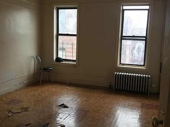 3rd image of 58 E 190th St APT 3A