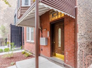 2631 W Superior St APT 01, Chicago, IL 60612