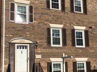 6335 Mayapple Pl, Alexandria, VA 22312