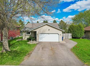 18226 Echo Dr, Farmington, MN 55024