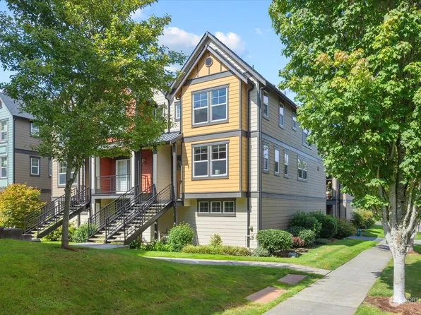 7111 Shinkle Place SW, Seattle, WA 98106