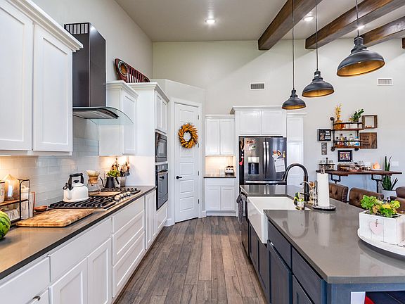 3rd image of 14517 Tierra Bilbao Dr