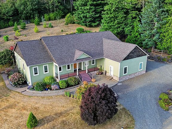3rd image of 35517 Gustafson Ln