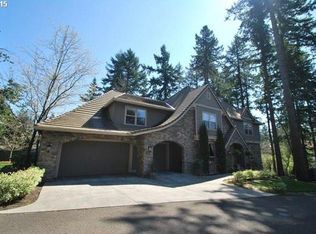 1495 Country Club Rd, Lake Oswego, OR 97034